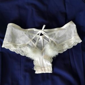 BRAND NEW Victoria's Secret very sexy cheeky lingerie panty